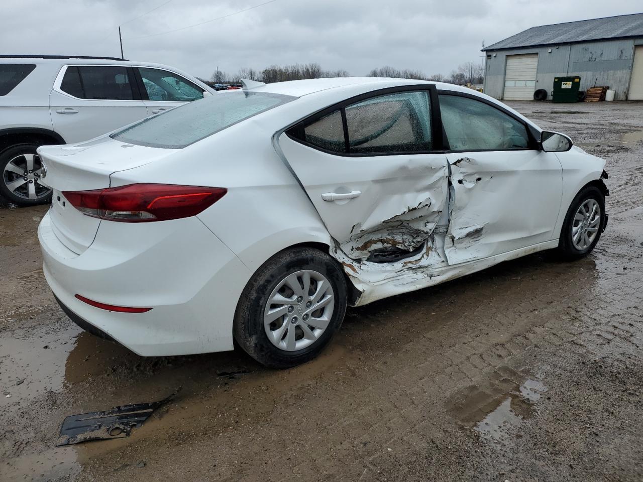 2017 HYUNDAI ELANTRA SE - Фото 3
