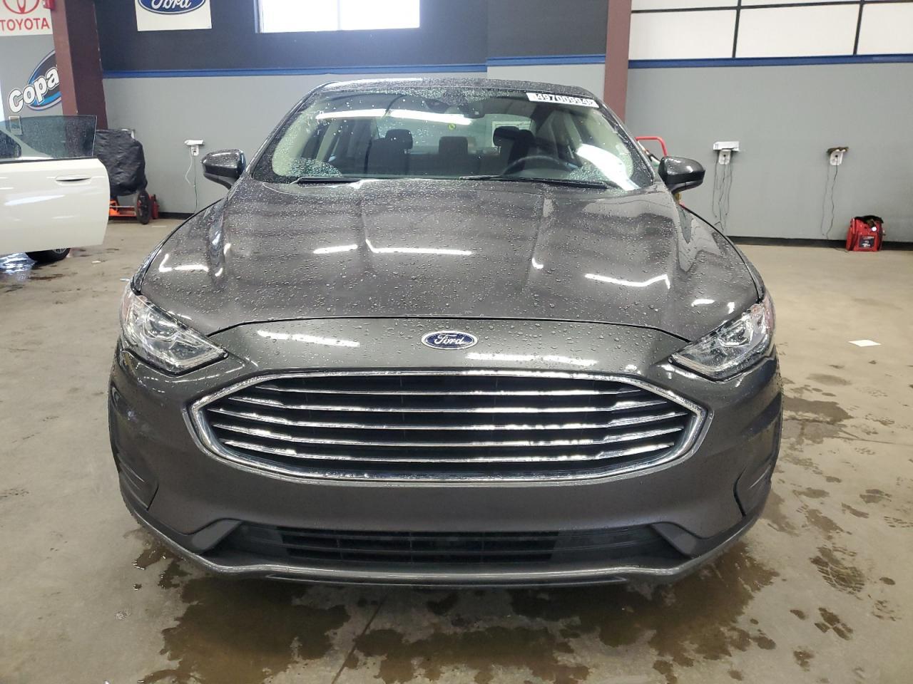 2020 FORD FUSION SE - Image 5