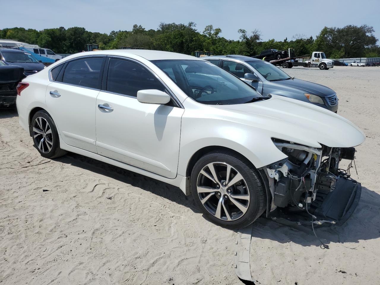2018 NISSAN ALTIMA 2.5 - Image 4