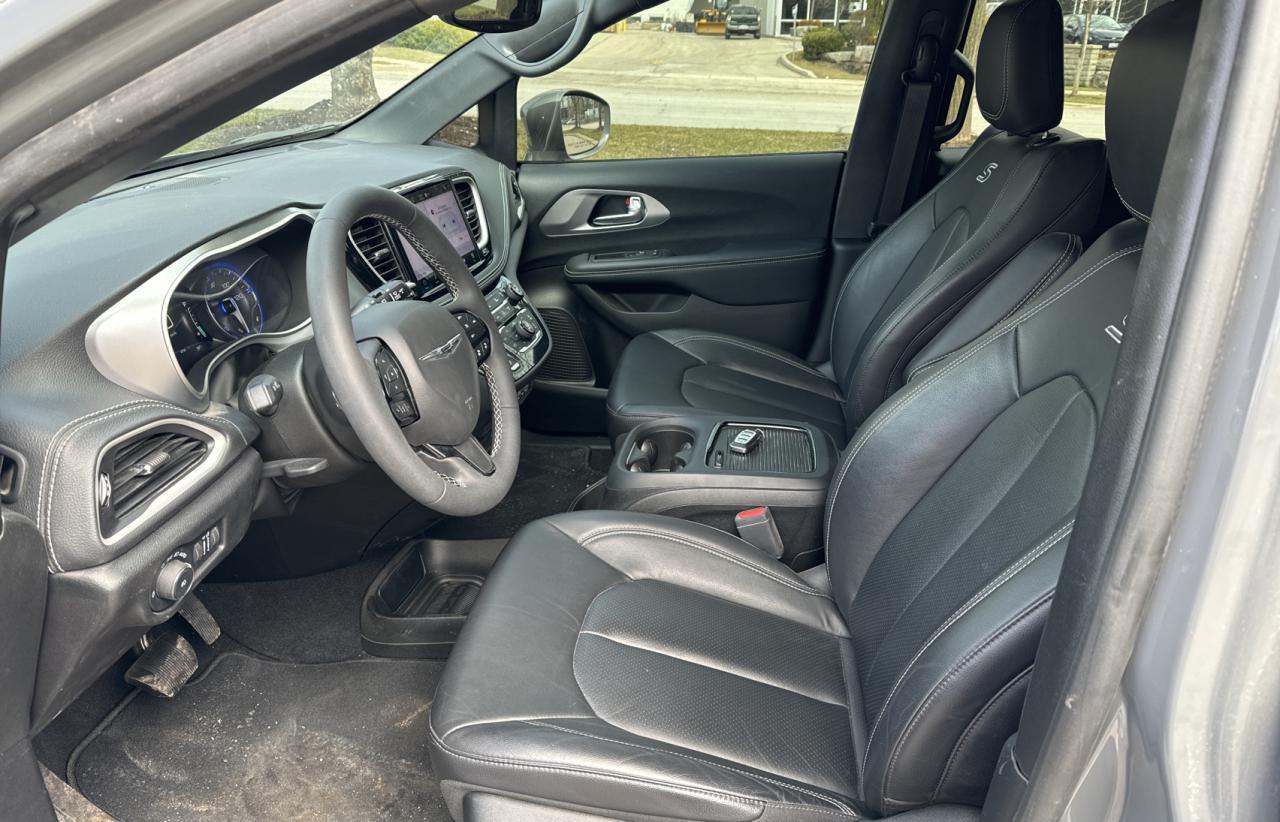2022 CHRYSLER PACIFICA T - Image 5