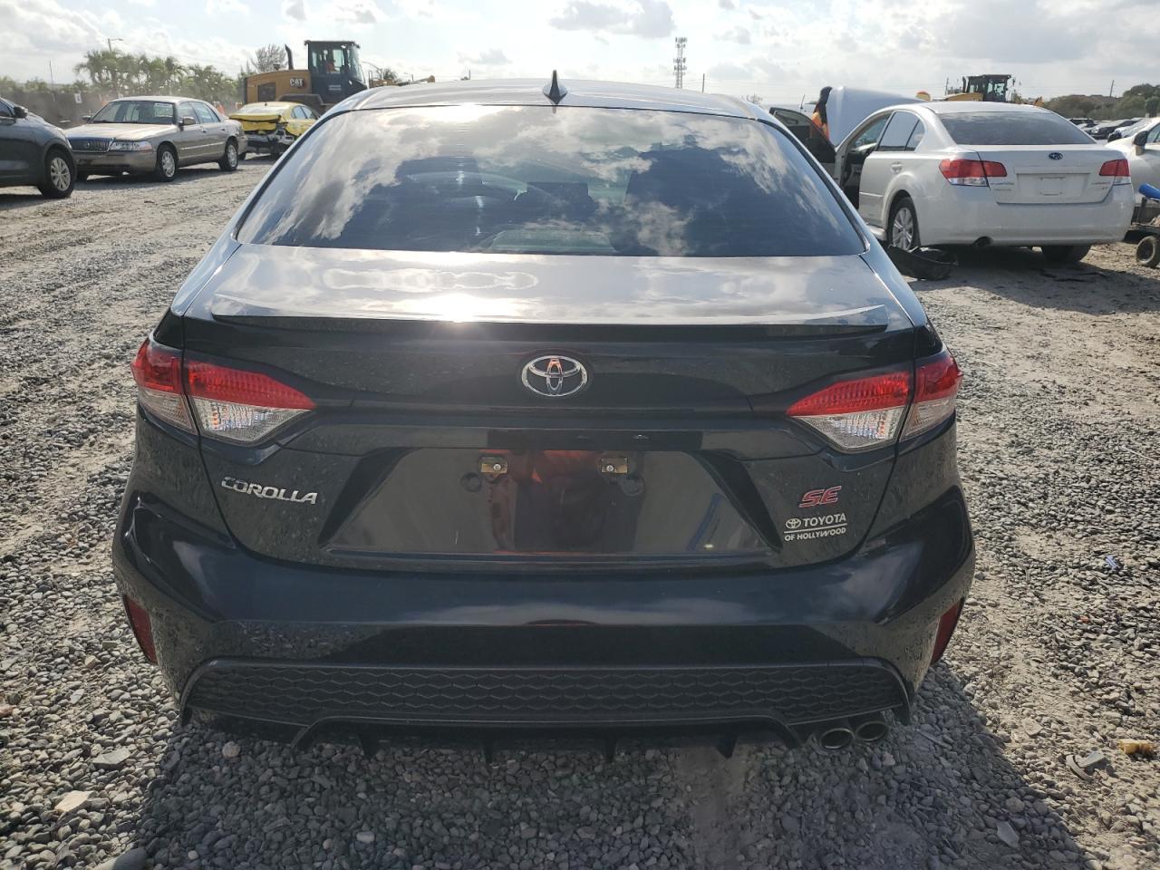 2020 TOYOTA COROLLA SE - Фото 6