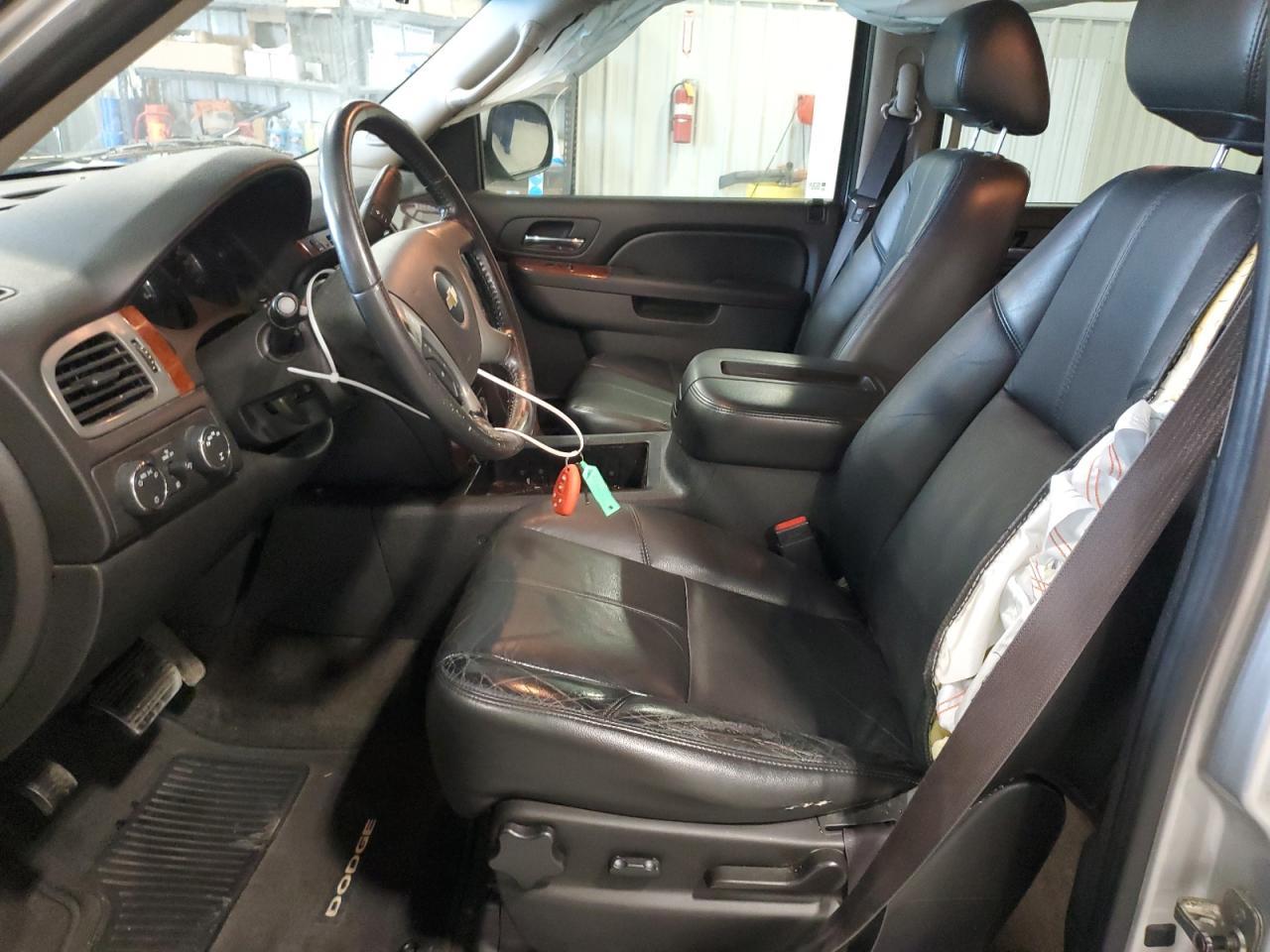 2011 CHEVROLET TAHOE K150 - Фото 7