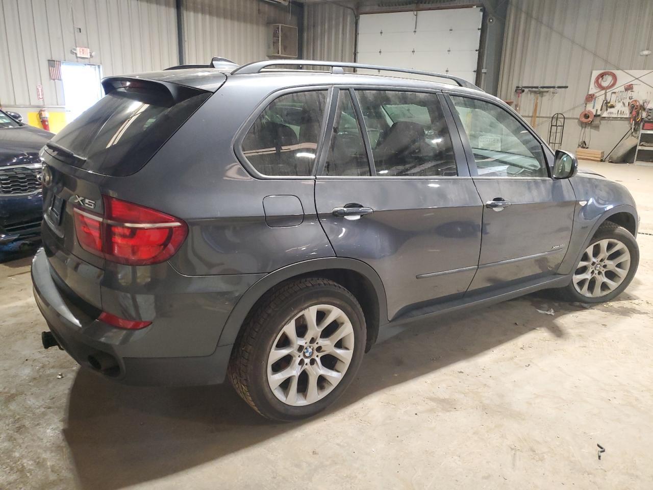 2011 BMW X5 XDRIVE3 - Image 3