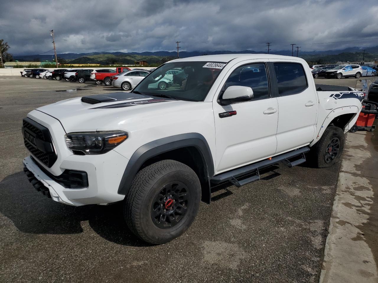 2017 TOYOTA TACOMA DOU