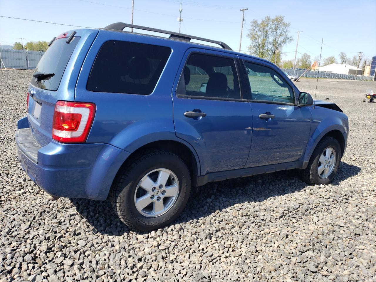 2010 FORD ESCAPE XLT - Фото 3