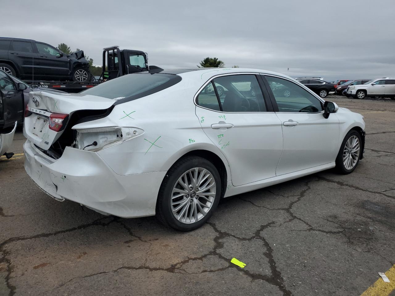 2018 TOYOTA CAMRY XSE - Фото 3