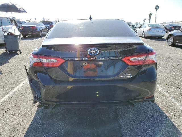 2020 Toyota Camry Se - Фото 6