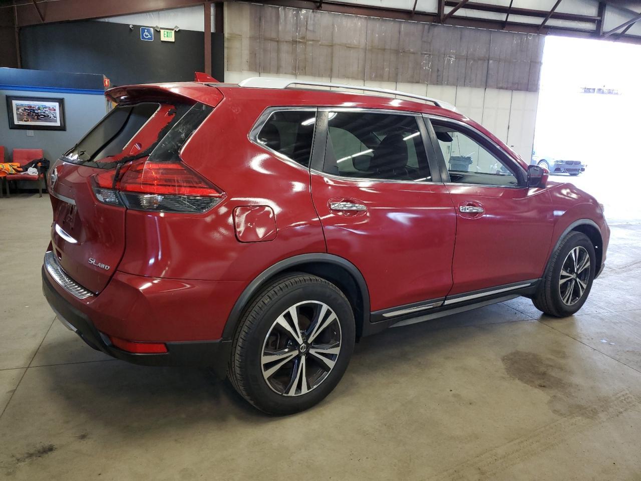 2017 NISSAN ROGUE S - Image 3