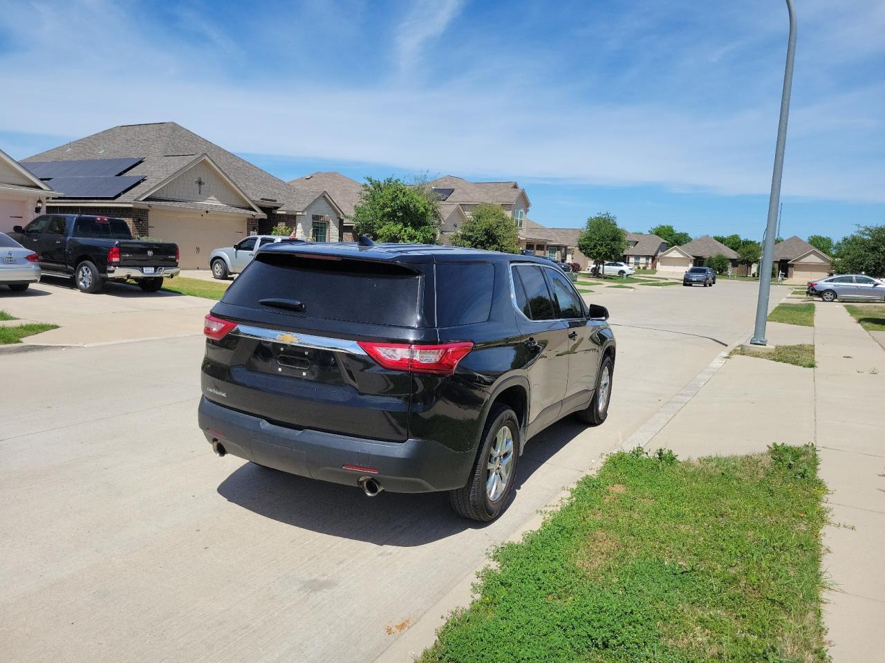 2021 CHEVROLET TRAVERSE L - Фото 4