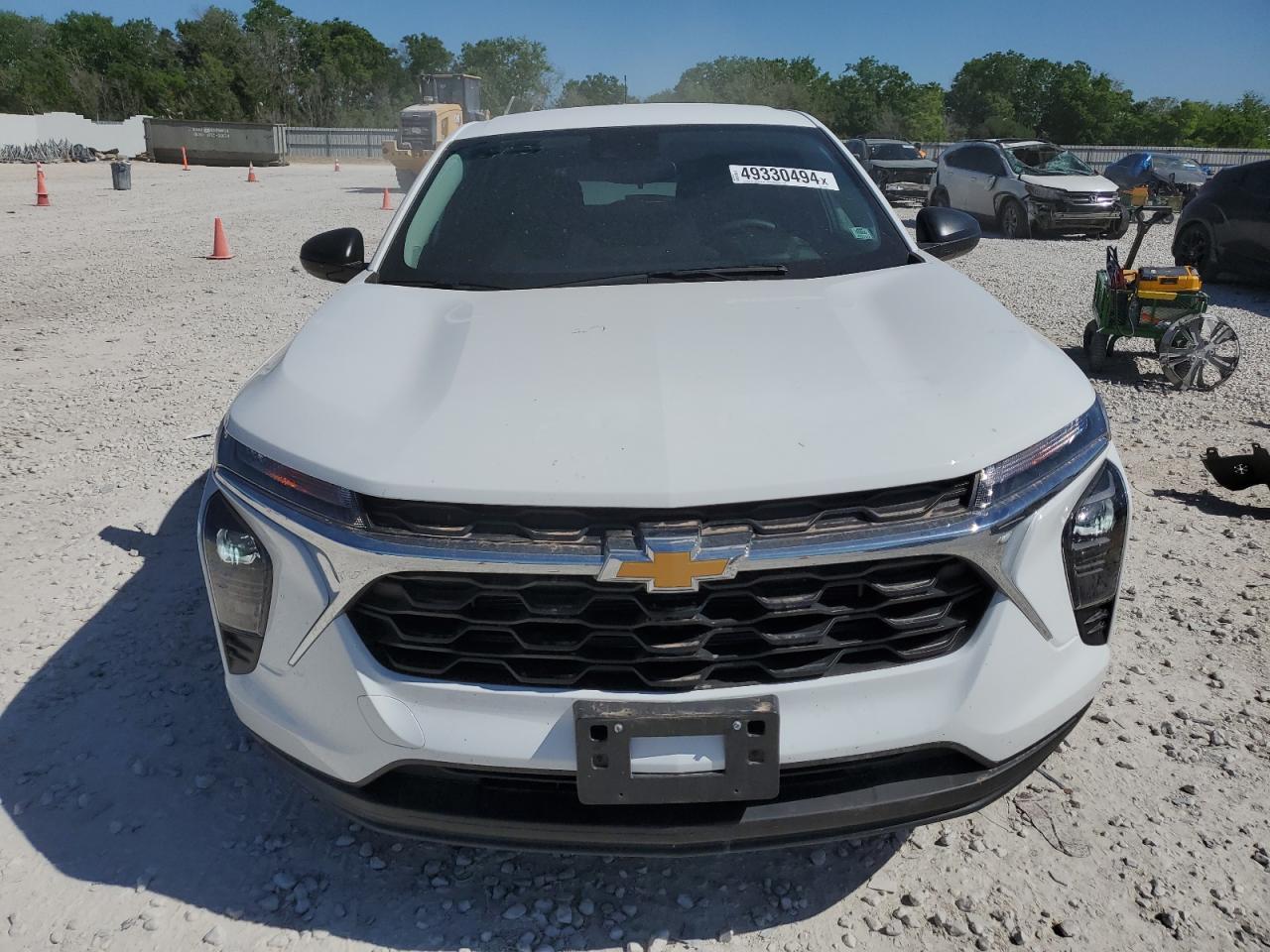 2024 CHEVROLET TRAX LS - Фото 5