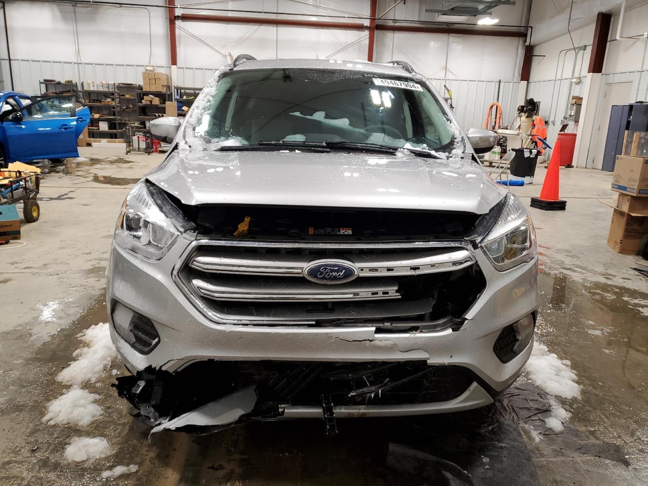 2017 FORD ESCAPE SE - Фото 5