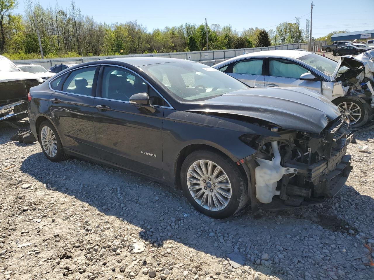 2013 FORD FUSION SE - Image 4