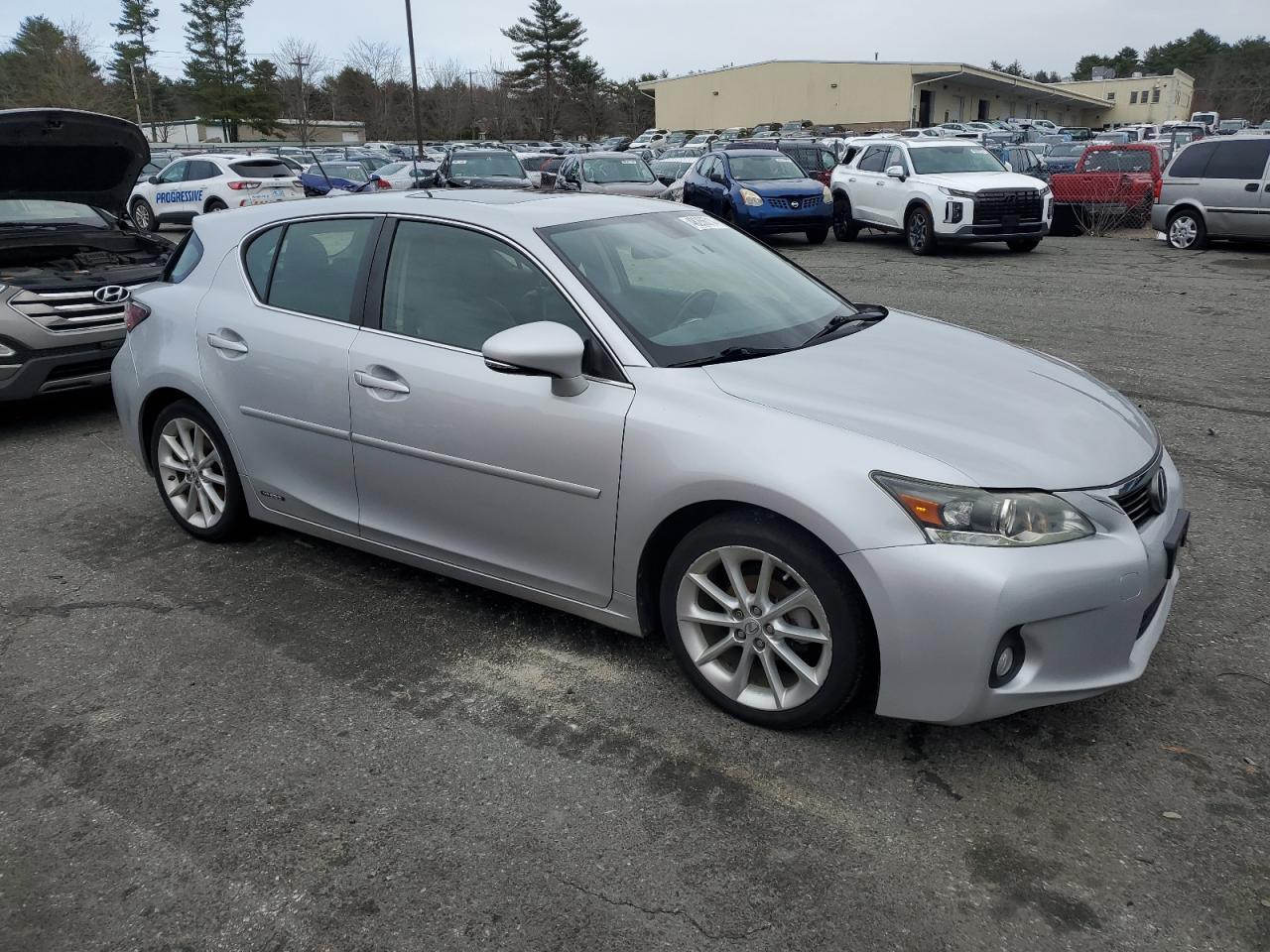 2011 LEXUS CT 200 - Фото 4