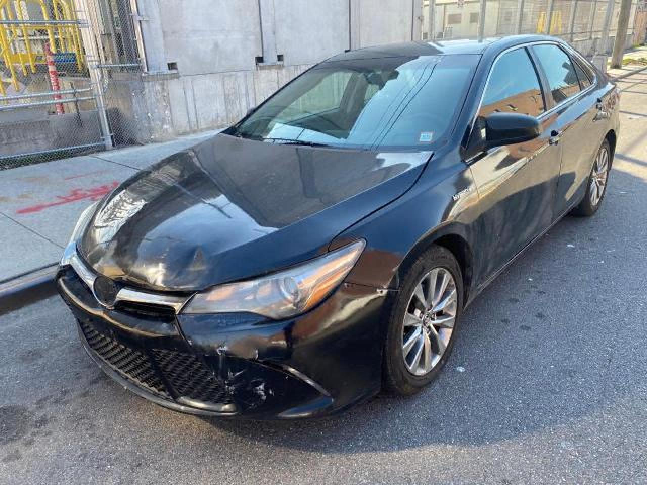 2016 TOYOTA CAMRY HYBR - Image 2