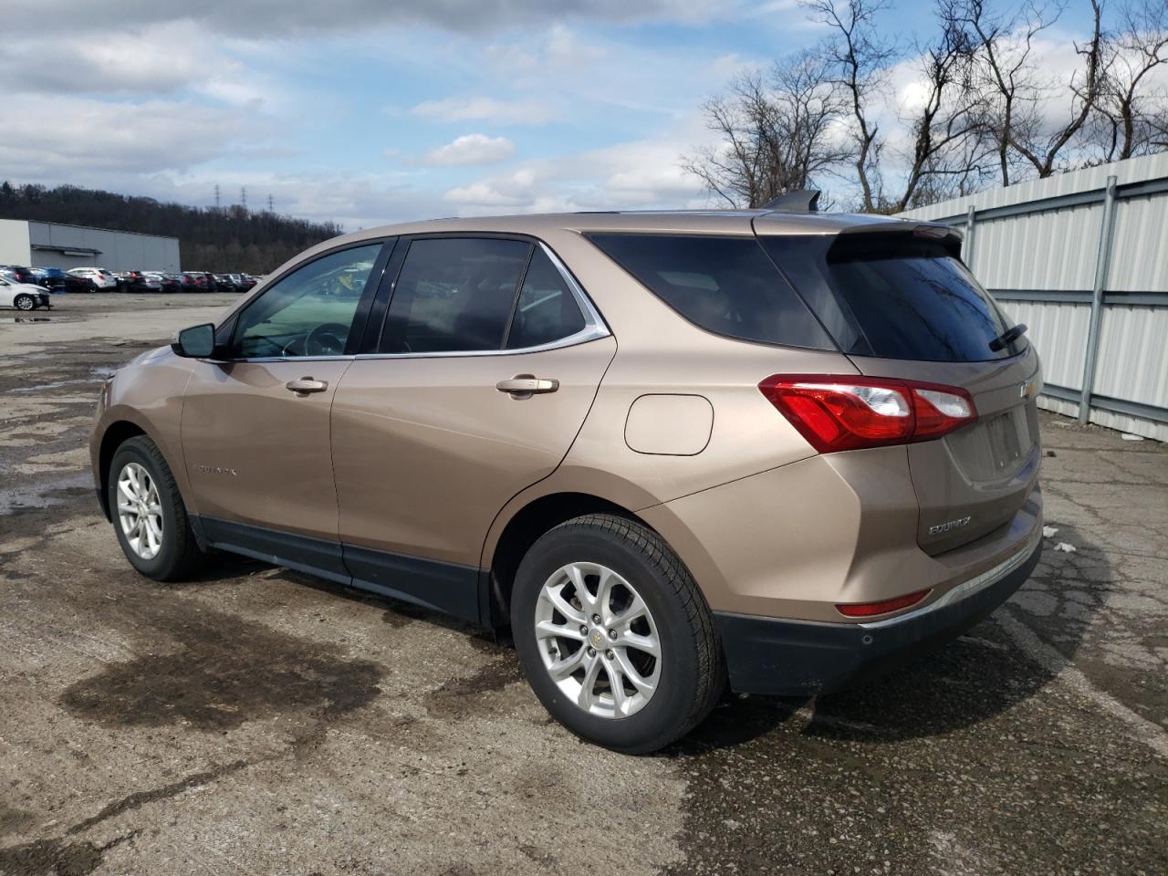 2019 CHEVROLET EQUINOX LT - Фото 2