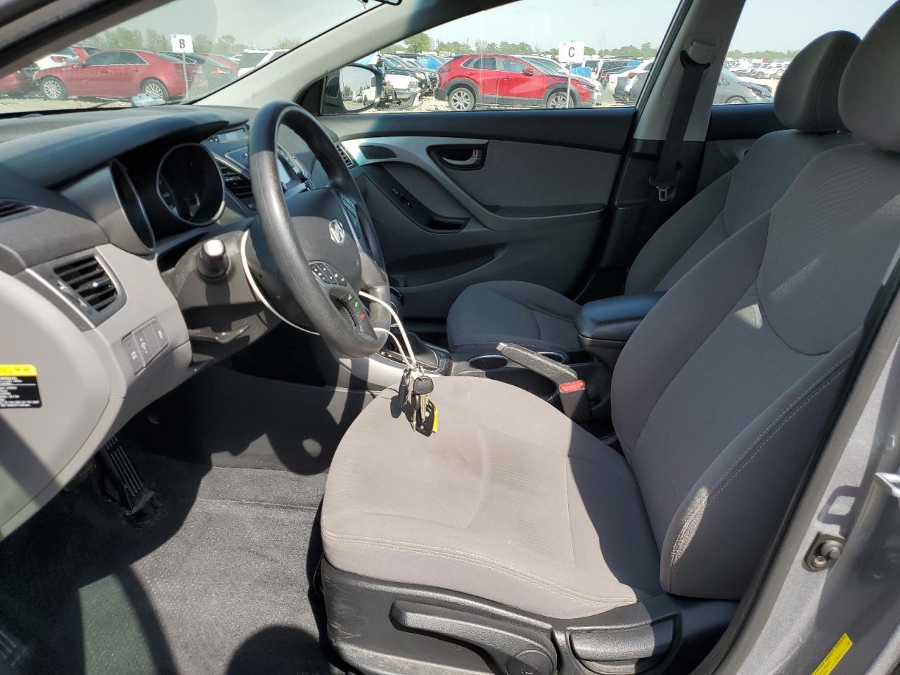 2015 HYUNDAI ELANTRA SE - Фото 7