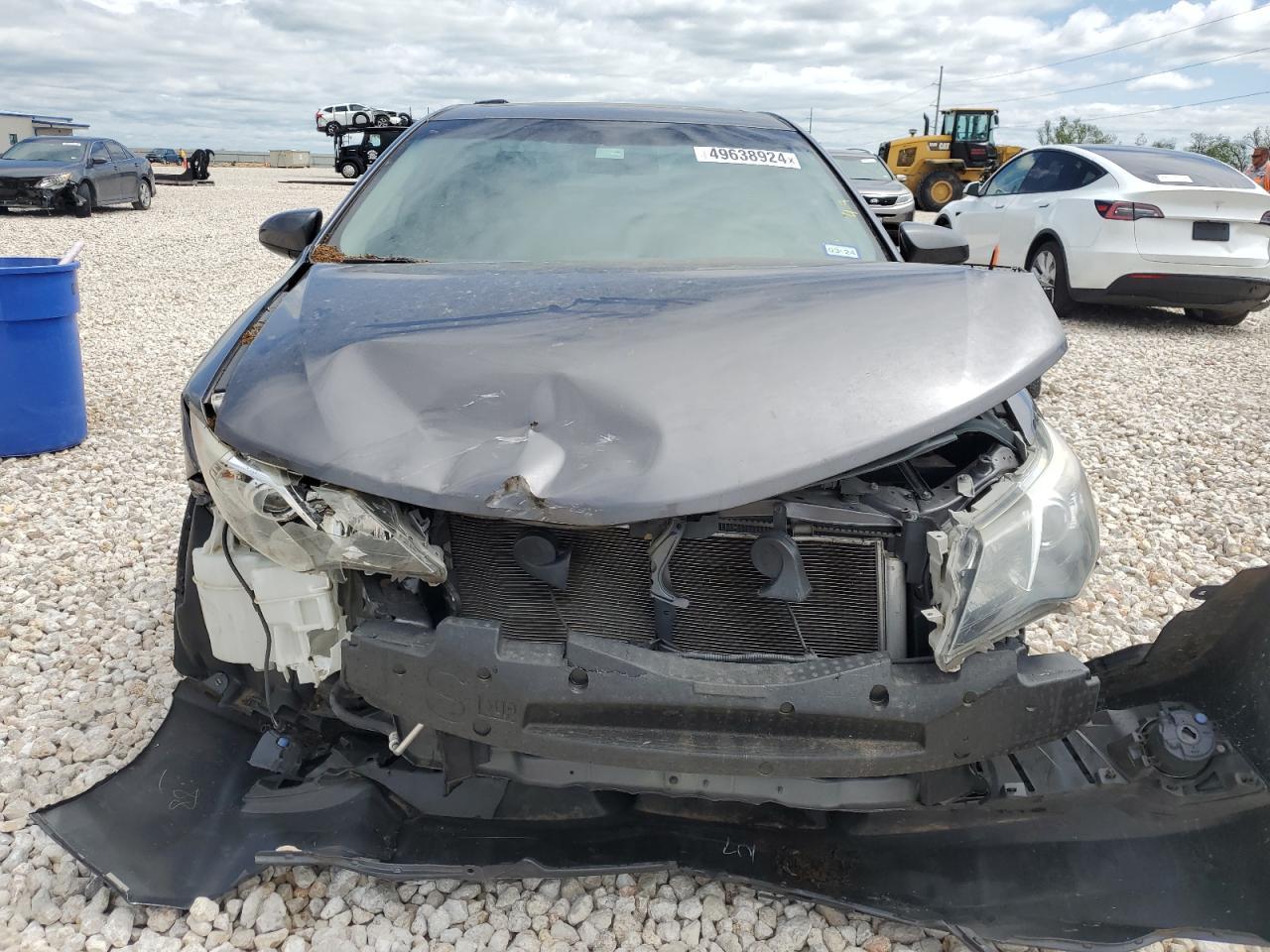 2014 TOYOTA CAMRY L - Image 5