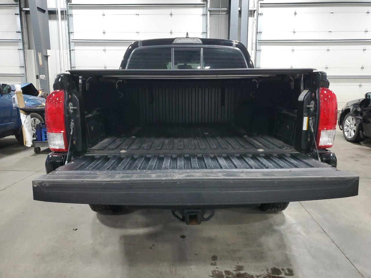 2016 TOYOTA TACOMA DOU - Image 6