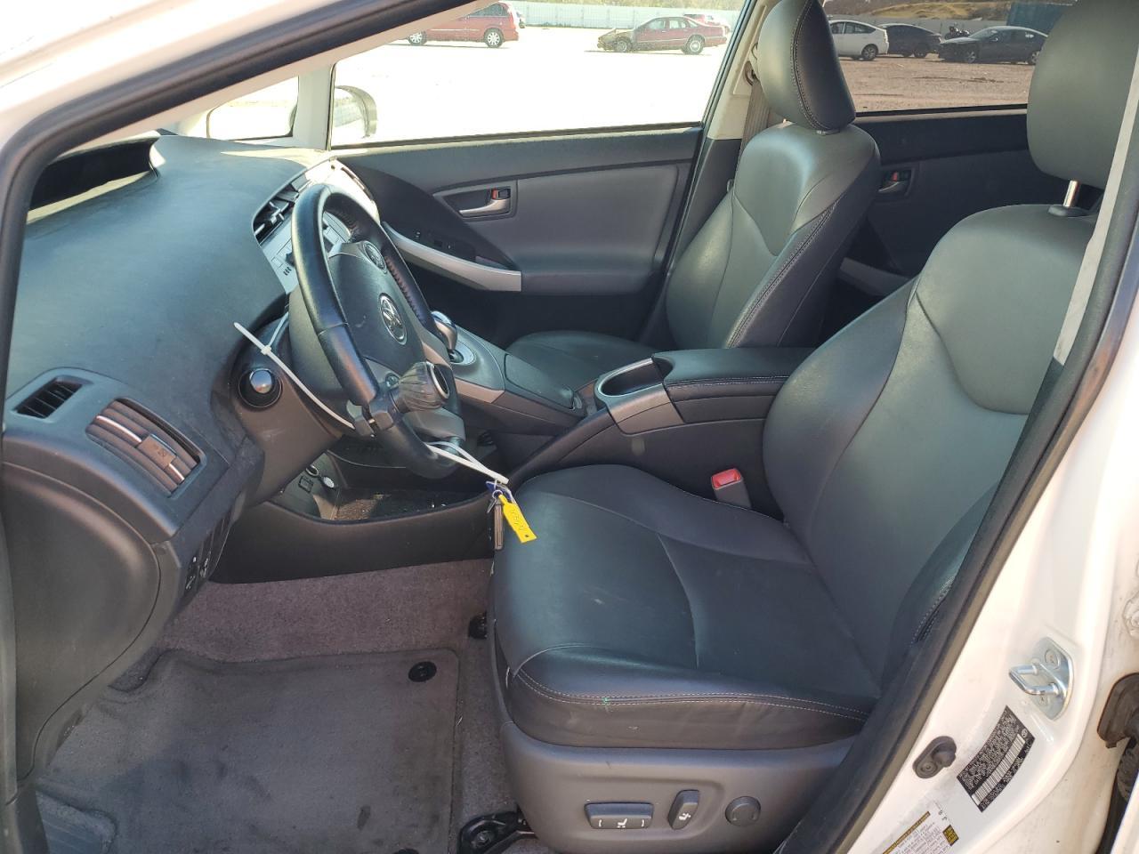 2013 TOYOTA PRIUS - Image 7