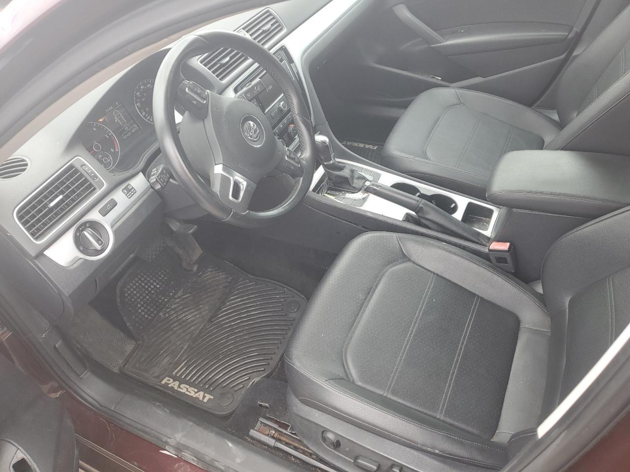2013 VOLKSWAGEN PASSAT SE - Image 7