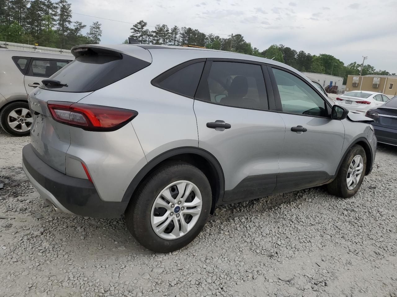 2023 FORD ESCAPE - Image 3
