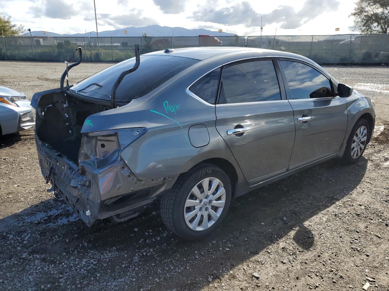 2017 NISSAN SENTRA S - Фото 3