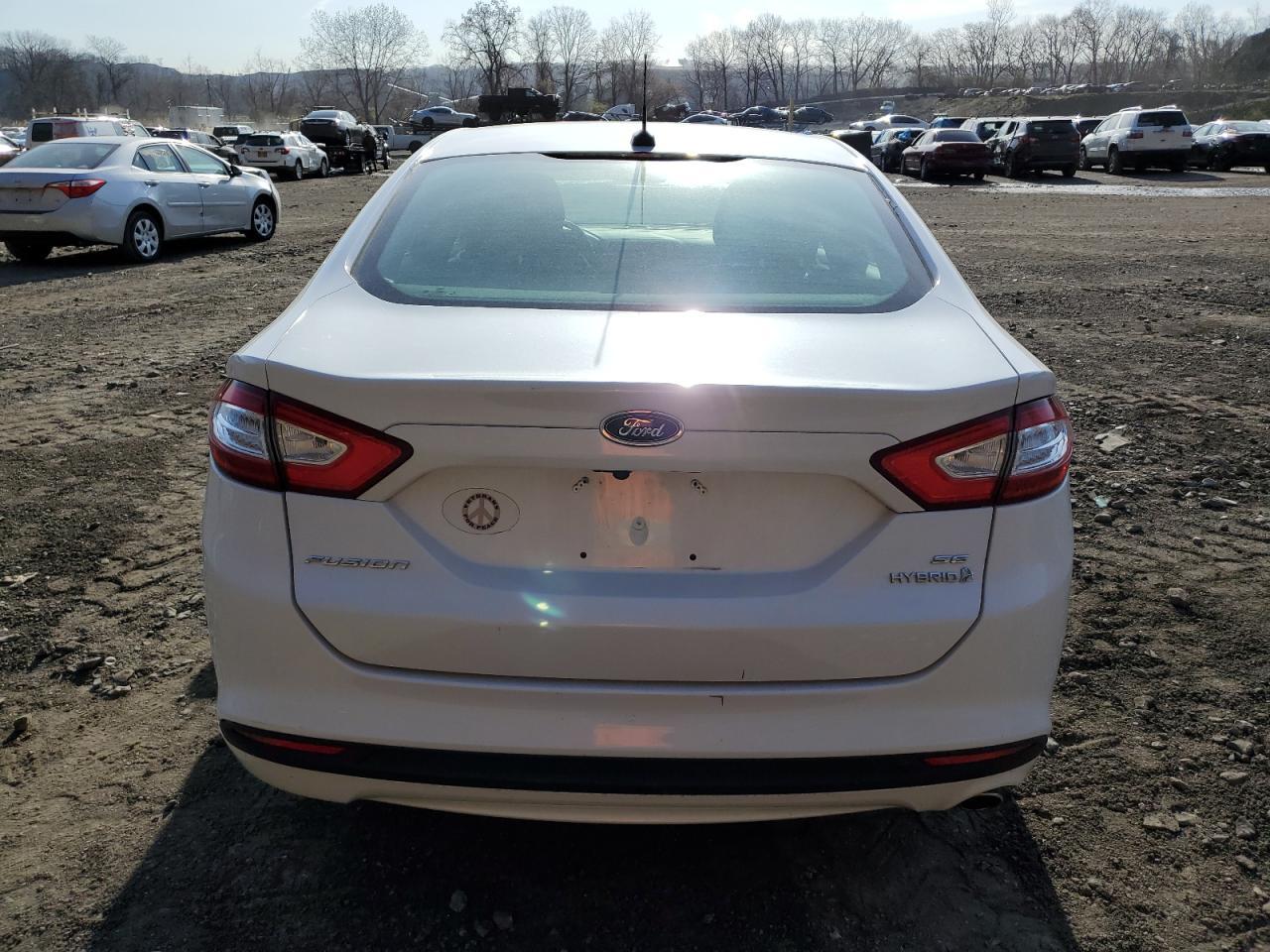2013 FORD FUSION SE - Image 6