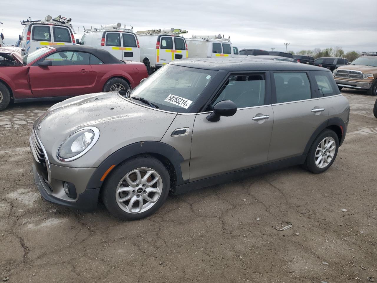 2016 MINI COOPER CLU