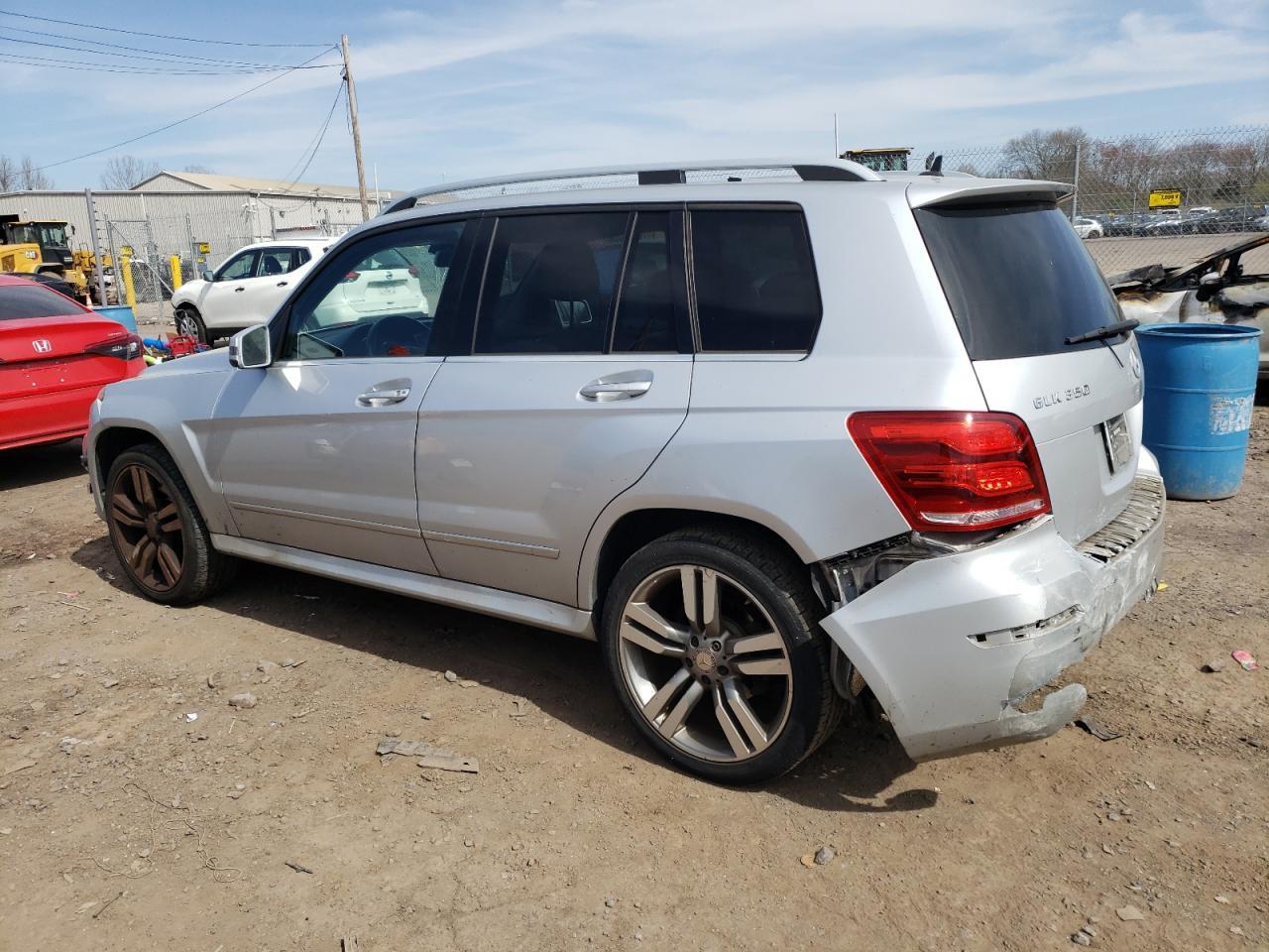 2014 MERCEDES-BENZ GLK 350 - Image 2