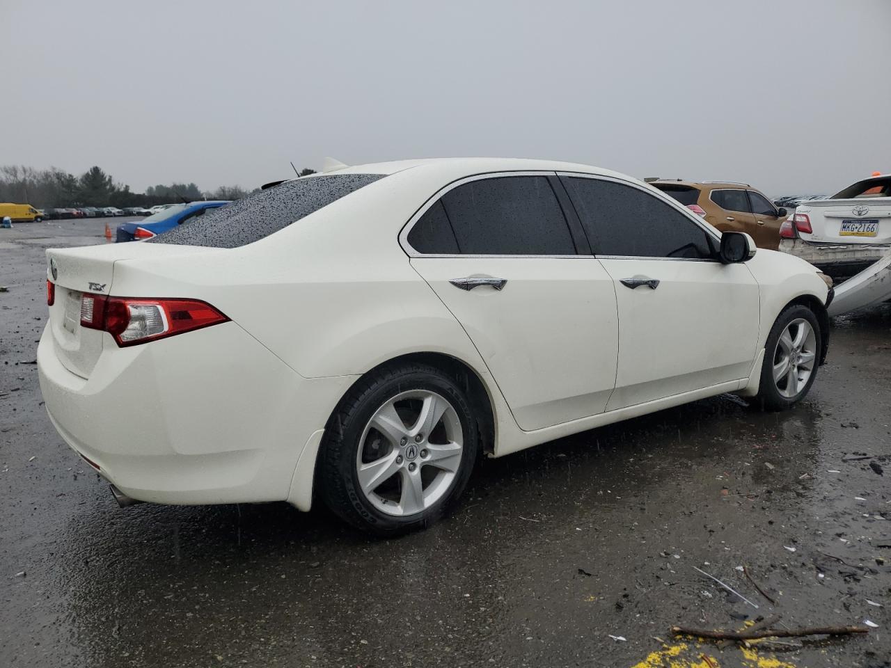 2010 ACURA TSX - Image 3