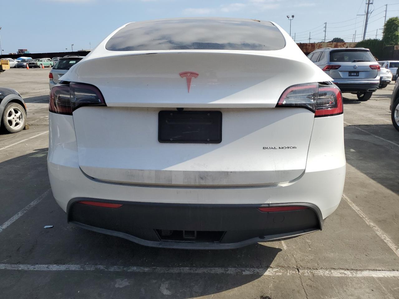 2023 TESLA MODEL Y - Image 6