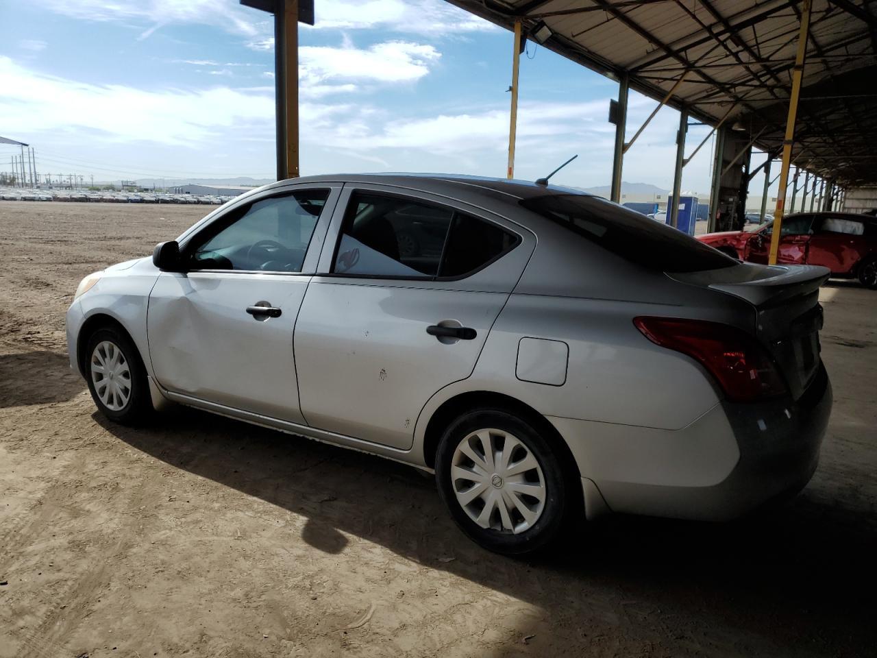 2014 NISSAN VERSA S - Image 2