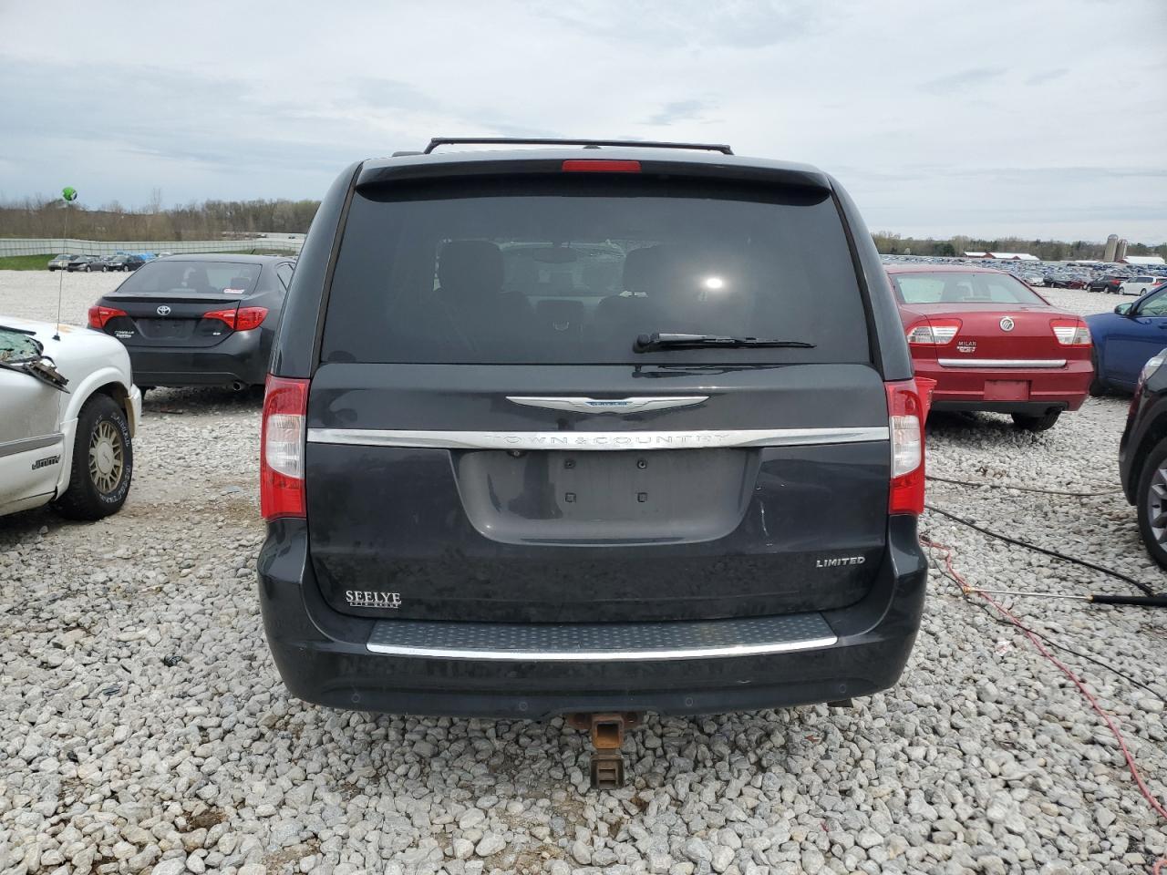 2014 CHRYSLER TOWN & COU - Фото 6