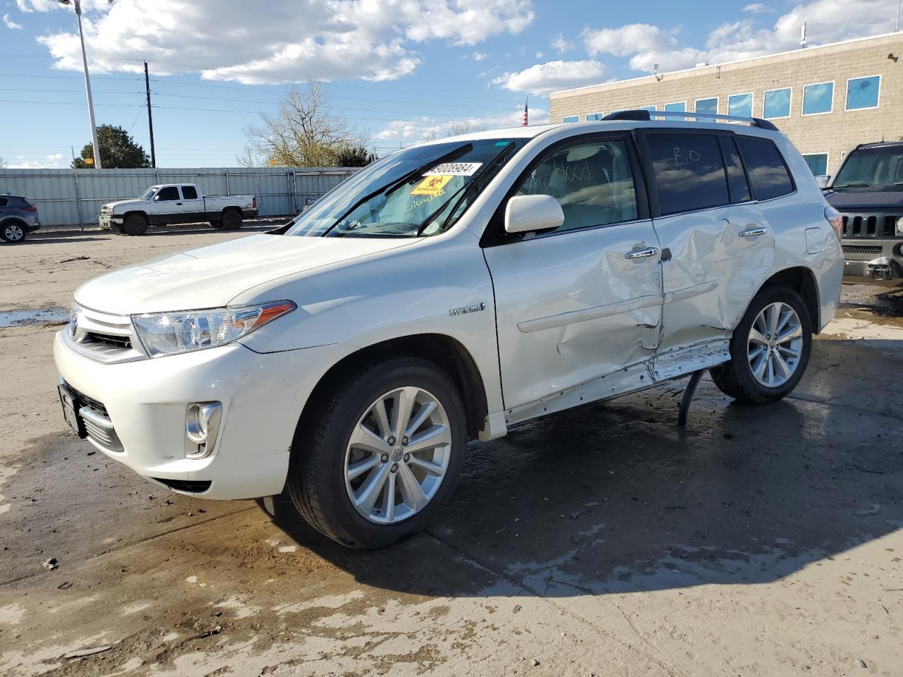 2012 TOYOTA HIGHLANDER car image