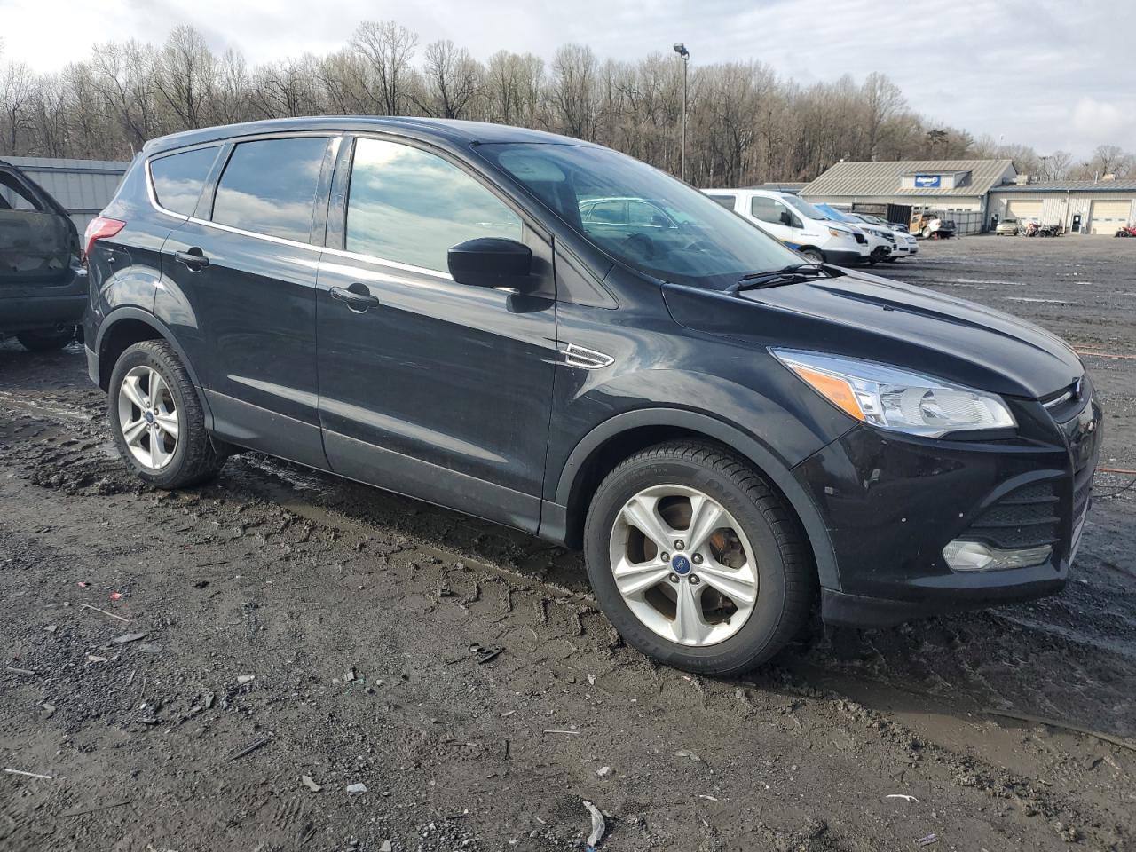2015 FORD ESCAPE SE - Image 4