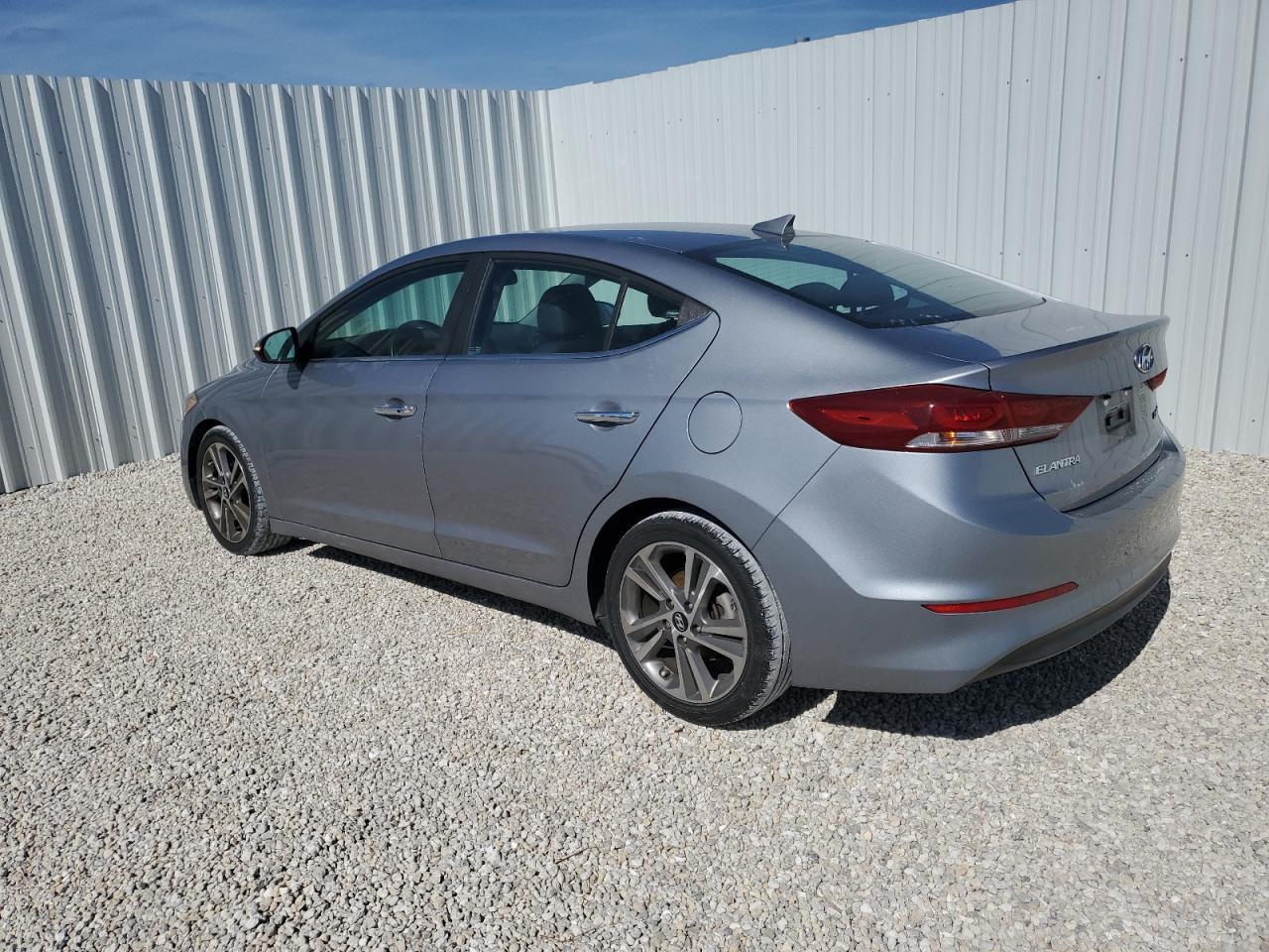 2017 HYUNDAI ELANTRA SE - Фото 2