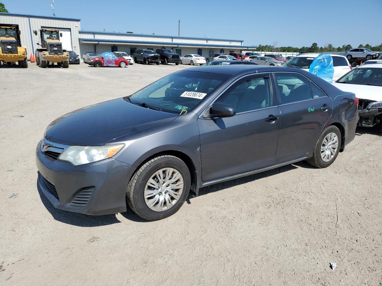 2013 TOYOTA CAMRY L