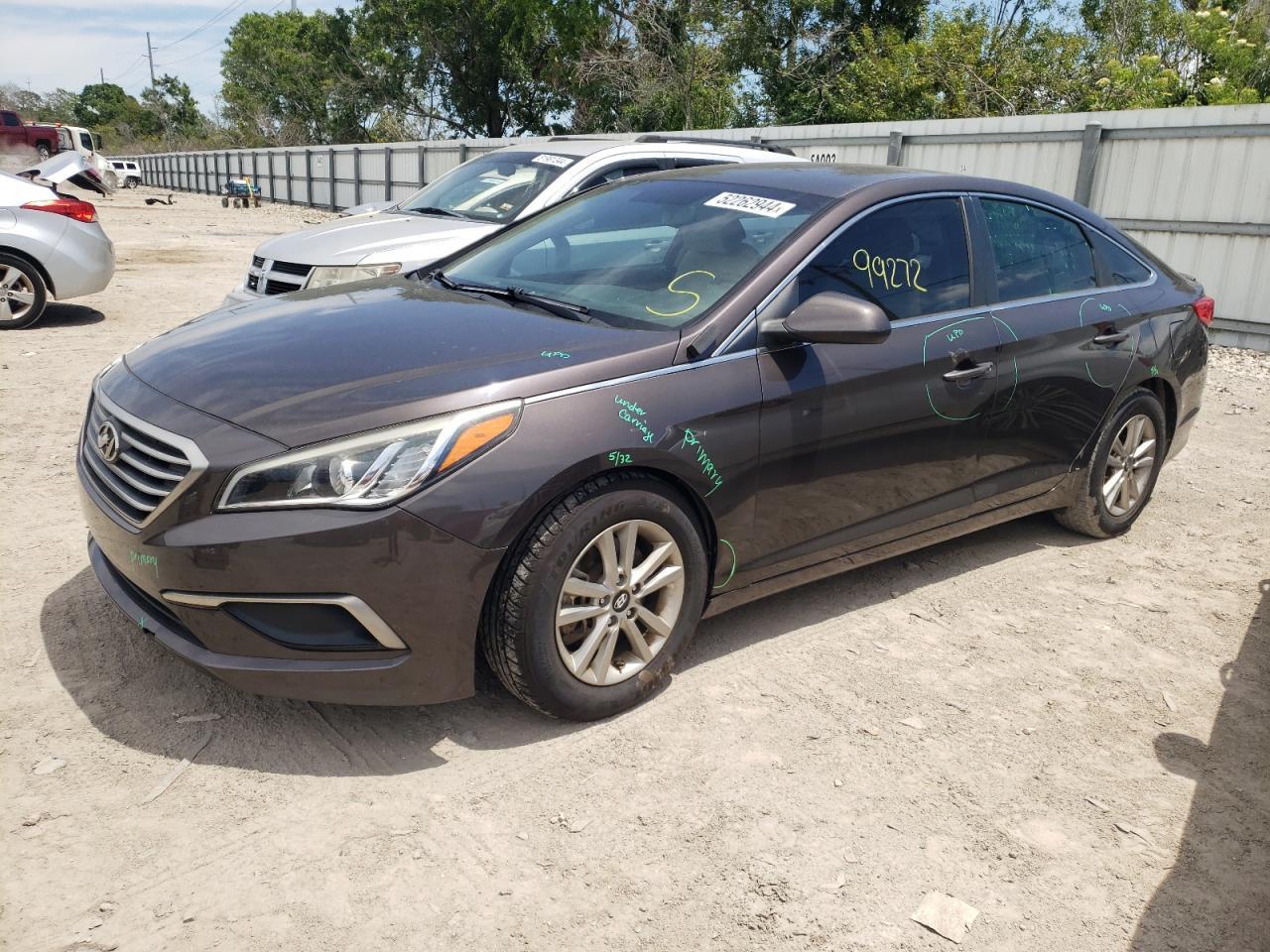 2017 HYUNDAI SONATA SE