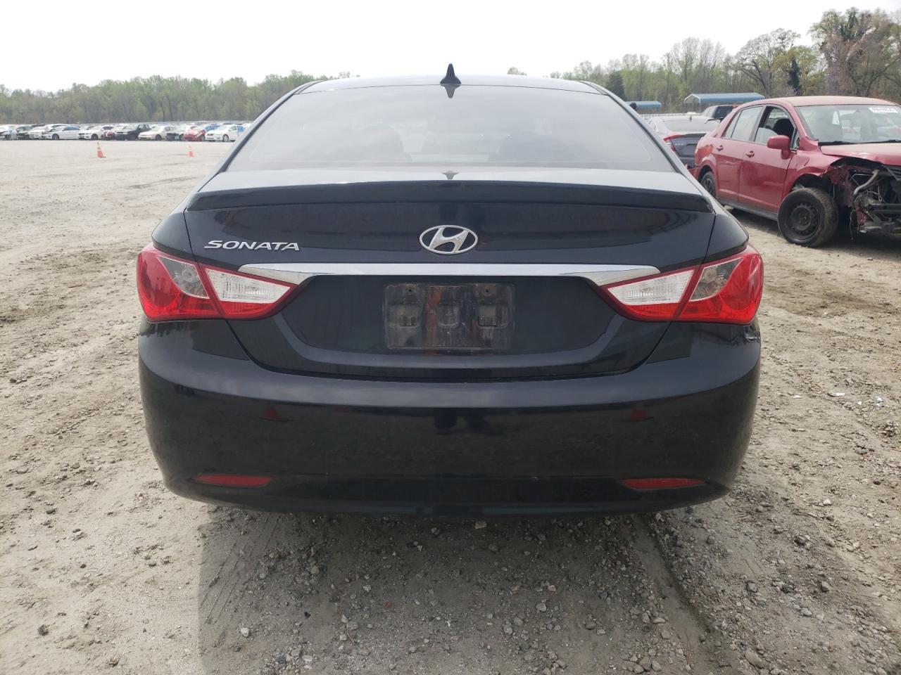 2011 HYUNDAI SONATA GLS - Image 6