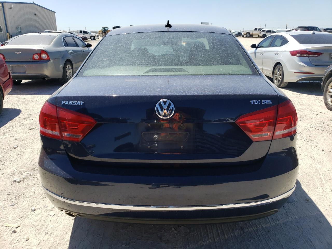 2014 VOLKSWAGEN PASSAT SEL - Image 6