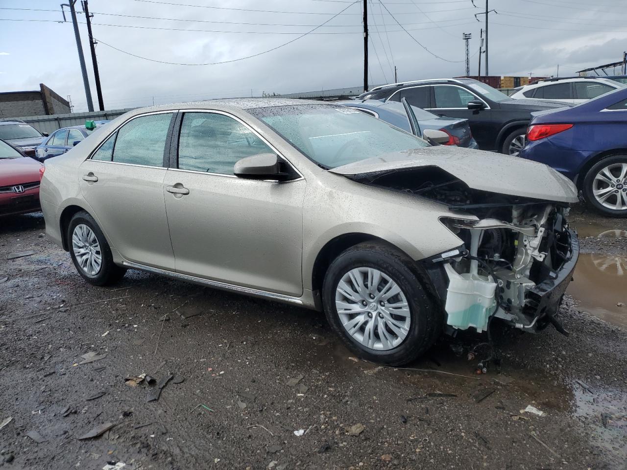 2013 TOYOTA CAMRY L - Фото 4