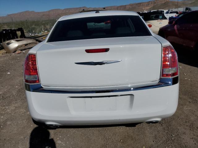 2014 Chrysler 300 - Image 6