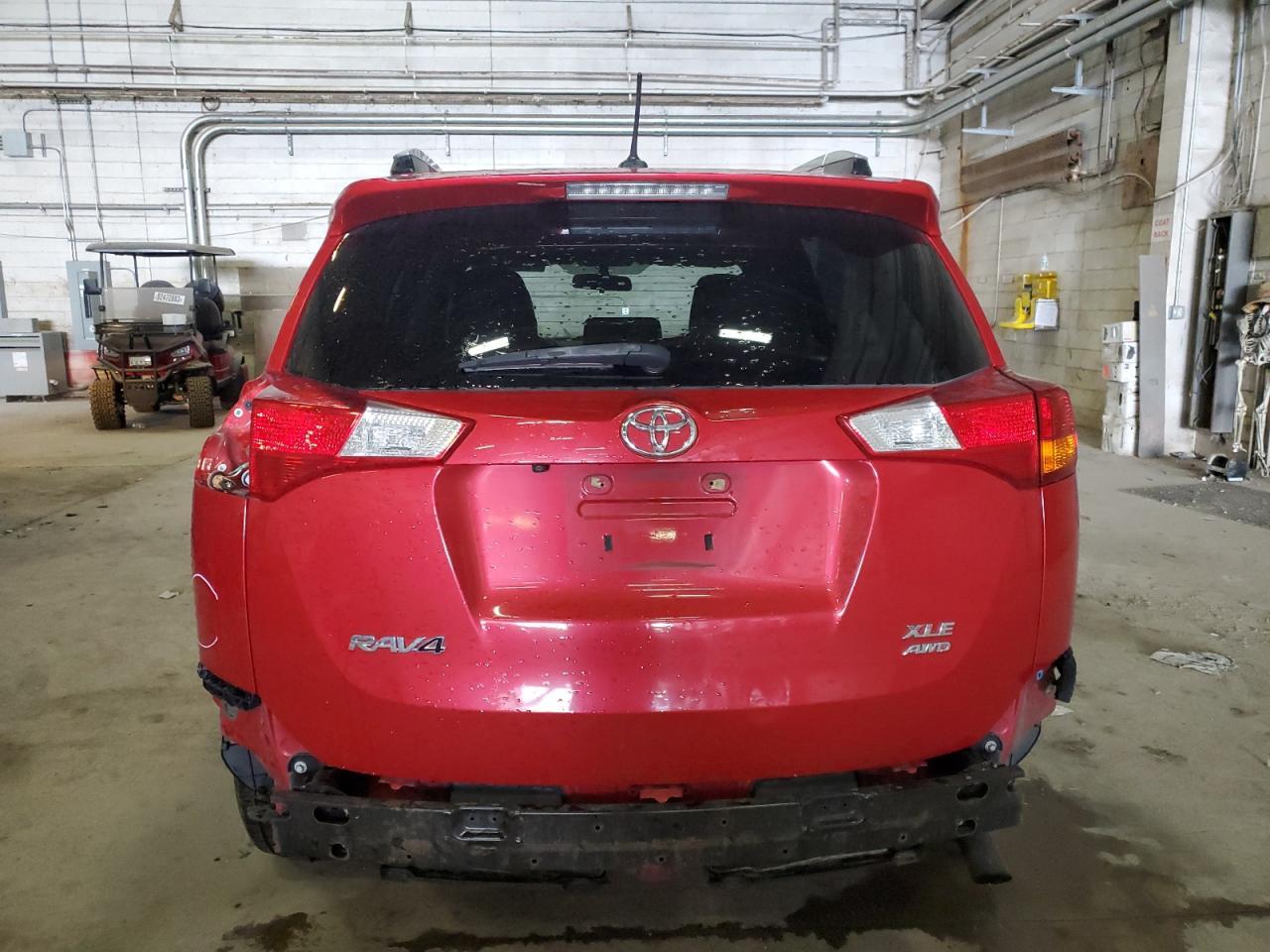 2015 TOYOTA RAV4 XLE - Фото 6