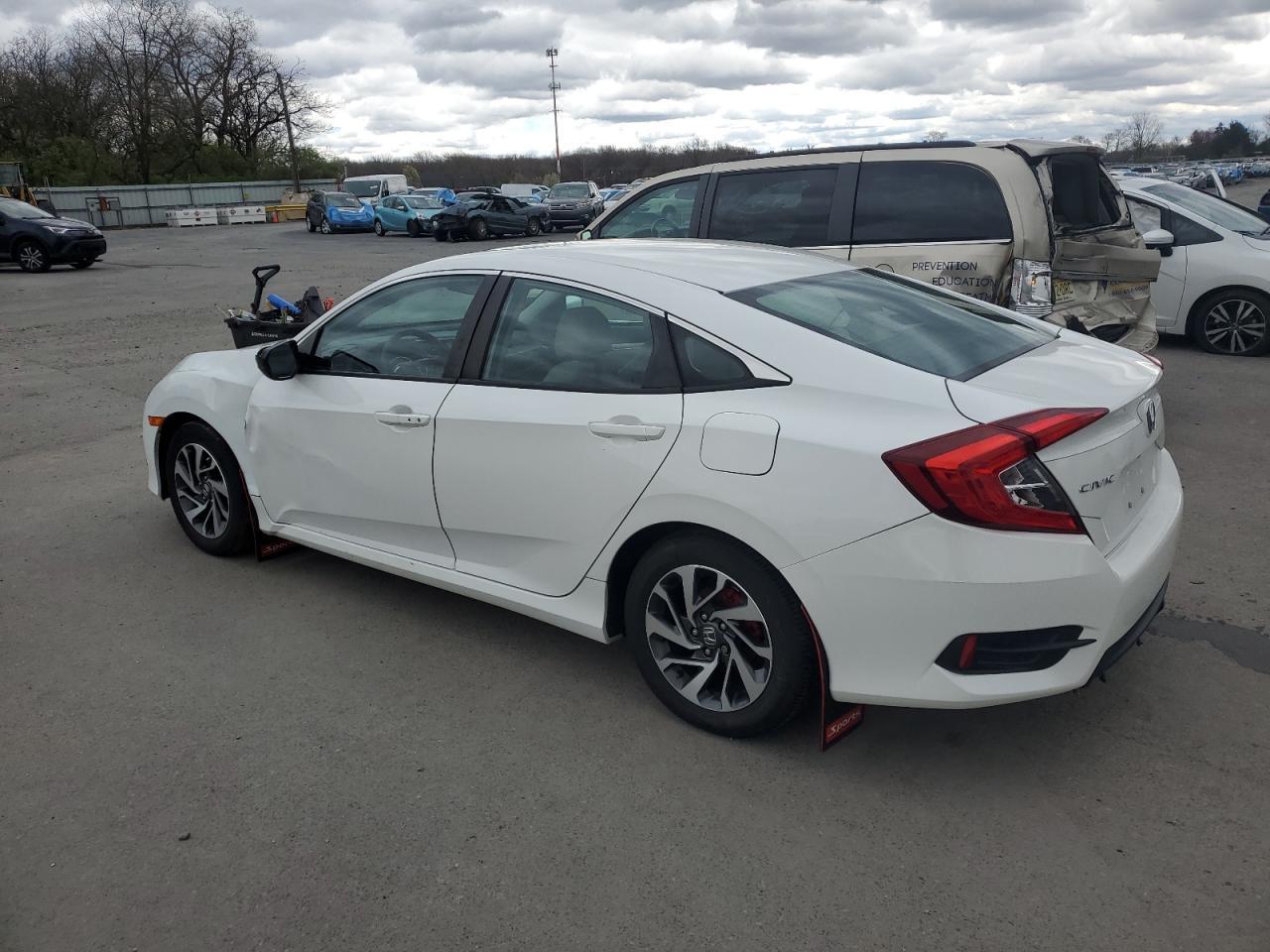 2016 HONDA CIVIC EX - Image 2