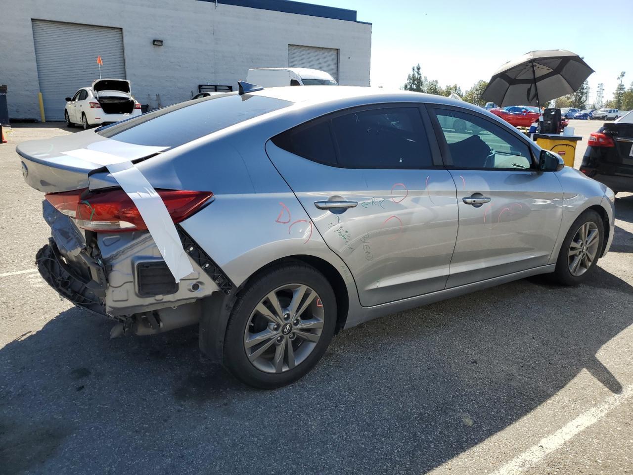 2017 HYUNDAI ELANTRA SE - Фото 3