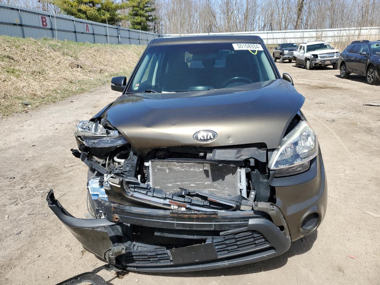 2013 KIA SOUL + - Image 5