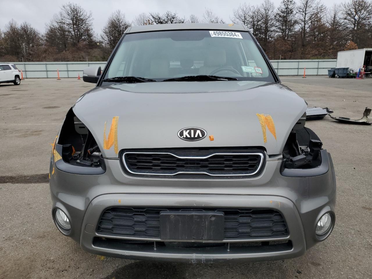 2013 KIA SOUL + - Image 5