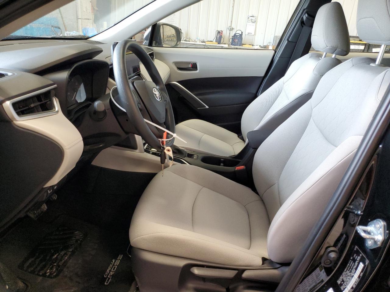2024 TOYOTA COROLLA CR - Image 7