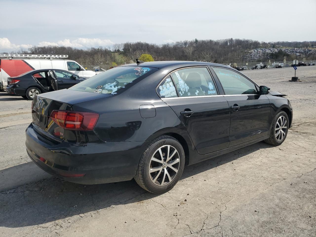 2017 VOLKSWAGEN JETTA SE - Image 3