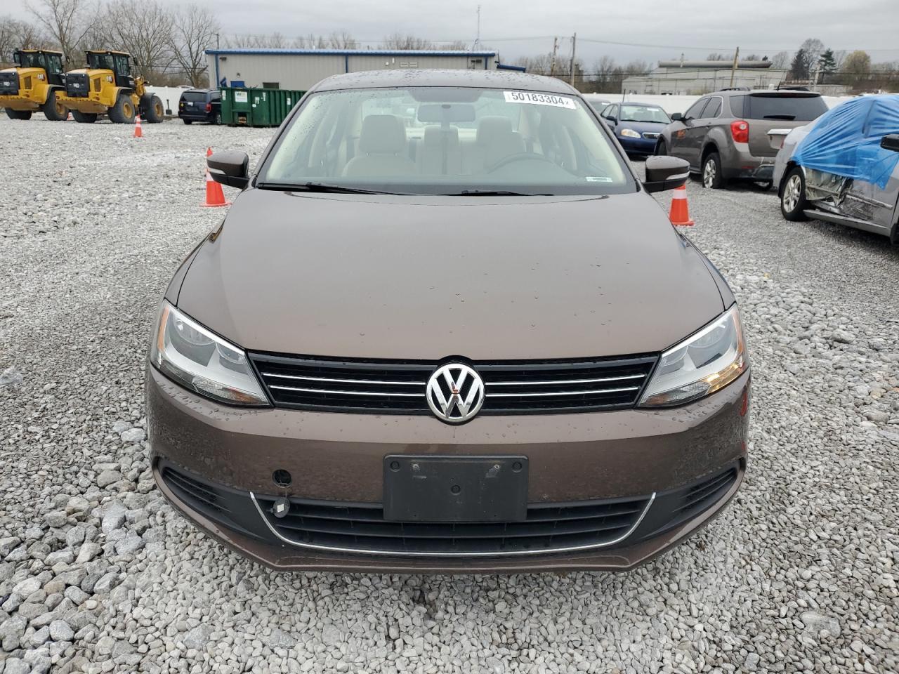 2014 VOLKSWAGEN JETTA SE - Image 5